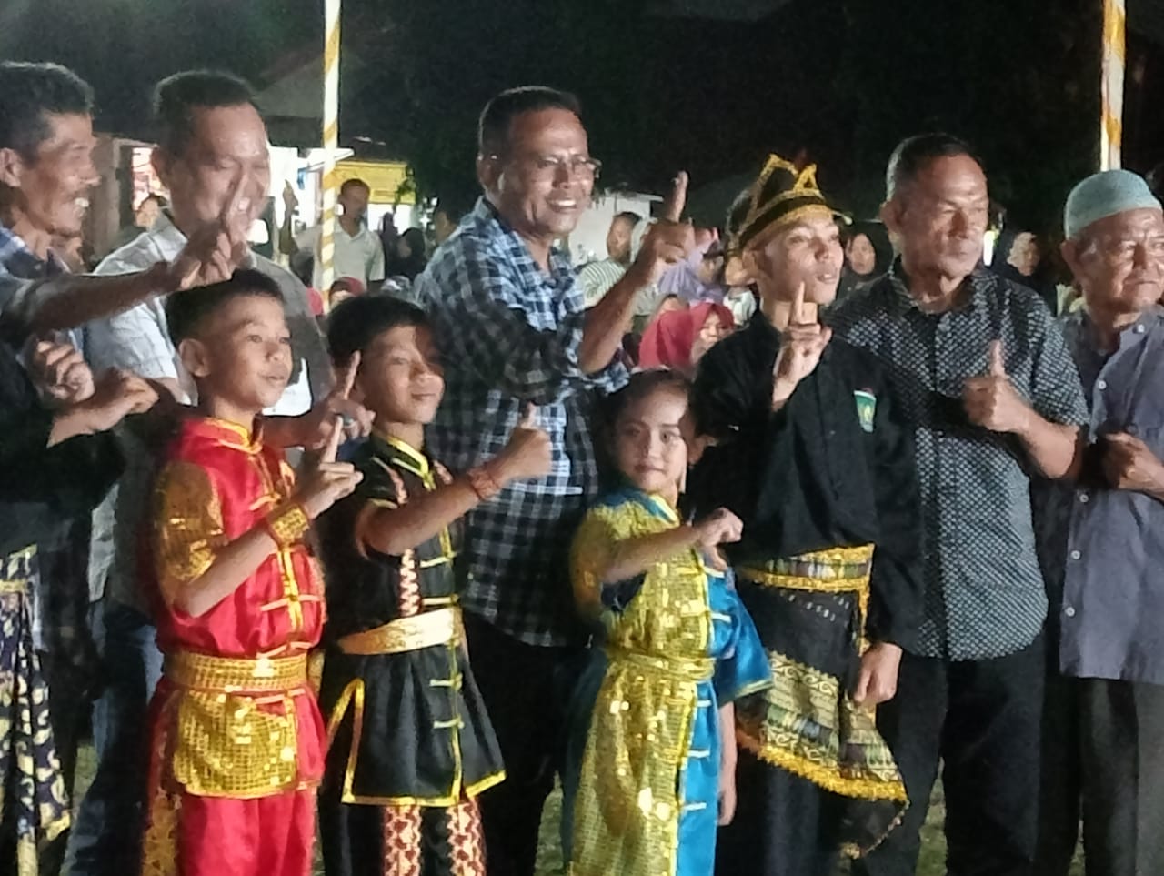 Malam Puncak Acara Semarak Hut RI ke-78, H. Arlan Jadi Tamu Kehormatan di Kelurahan Muara Dua