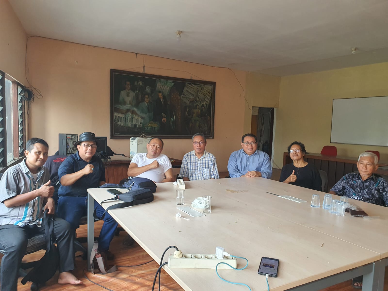 Relakan Tiga Tiket Pesawat Hangus, Demi Sukseskan Rapimnas SMSI