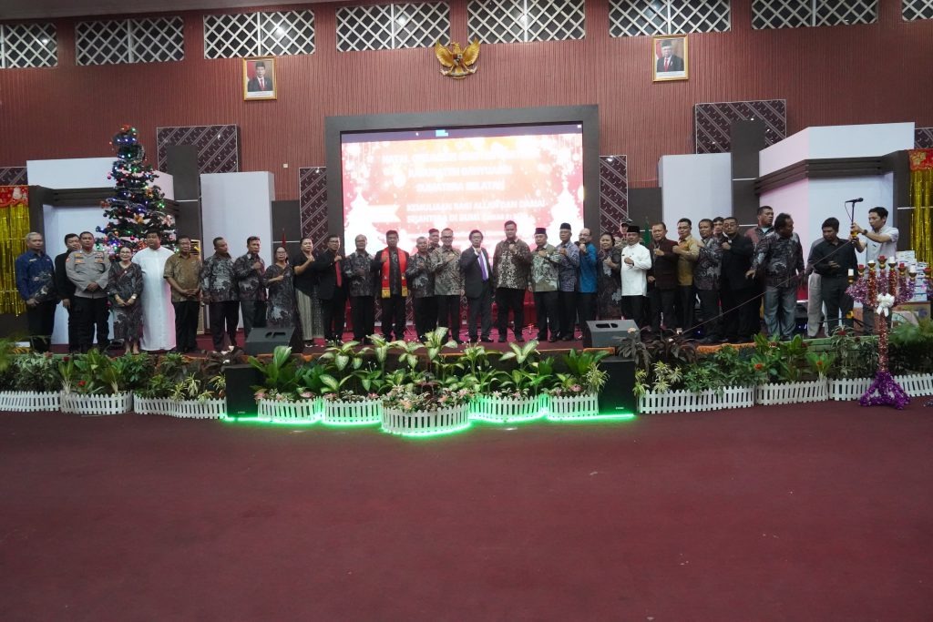 Hadiri Perayaan Natal Oikumene, Pj Bupati Hani S Rustam Ajak Seluruh Umat Bergotong Royong Membangun Banyuasin