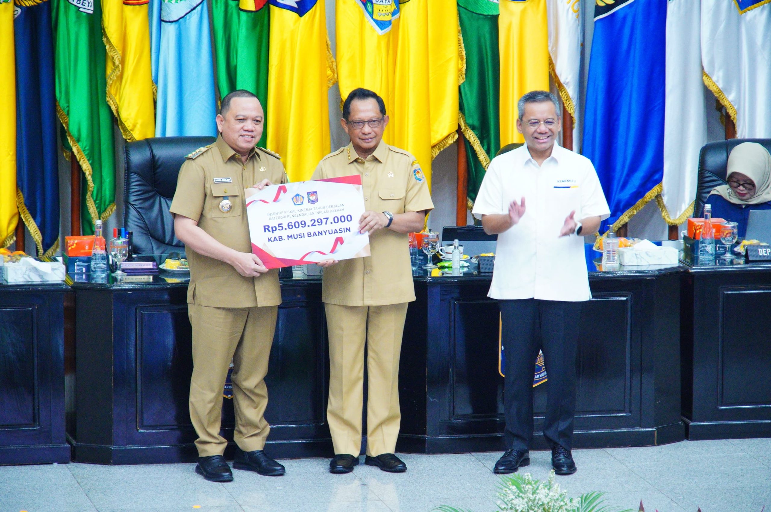 Pj Bupati Muba H Sandi Fahlepi Terima Insentif Fiskal Daerah Periode Pertama, Ini Besaran Nominalnya 