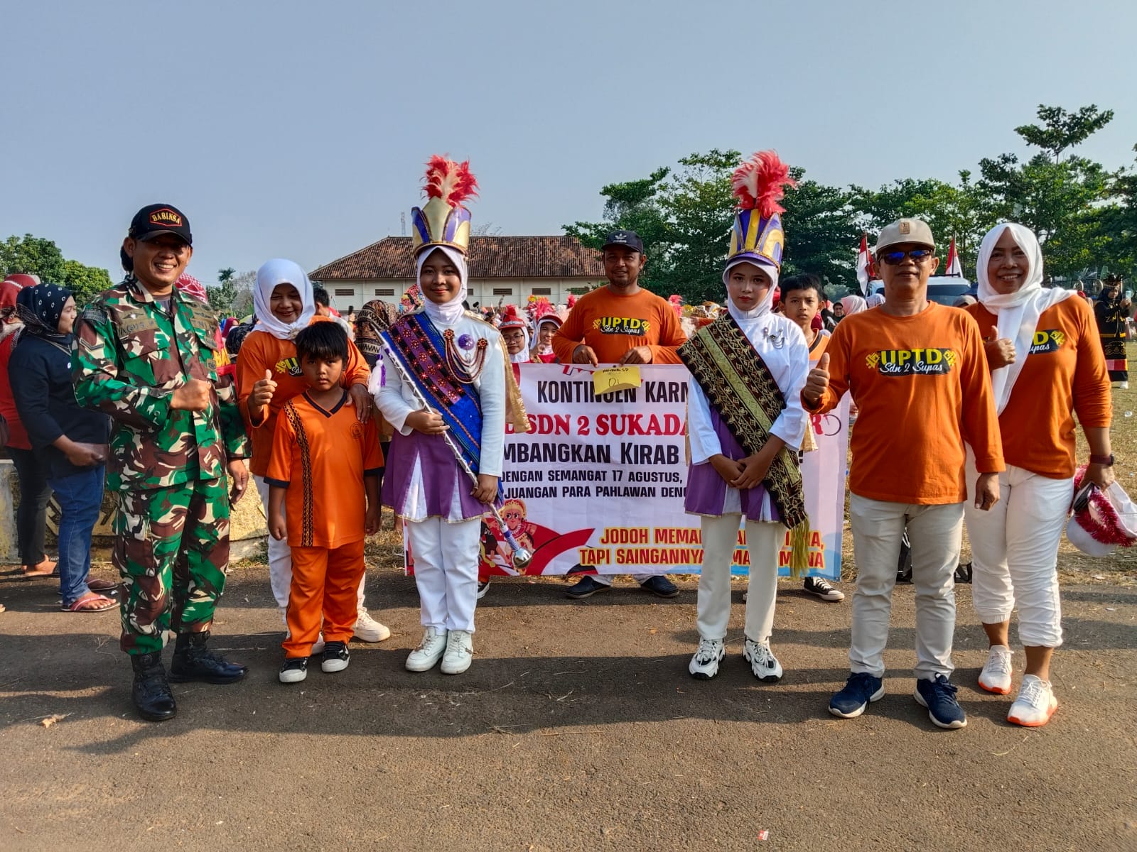 Ribuan Pelajar Tingkat SD, SMP, SMA/sederajat Ikuti Karnaval Budaya se-Kecamatan Sukadana