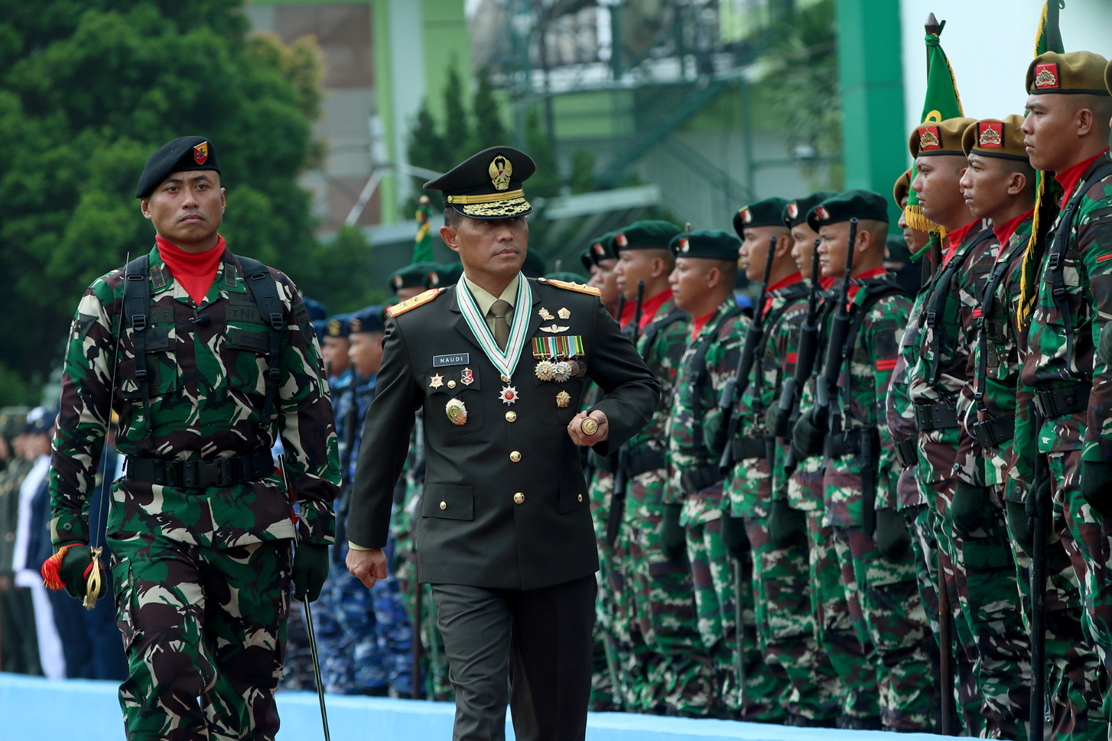 Danyonkav 5/DPC Jadi Komandan Upacara HUT ke 79 TNI di Makodam II Sriwijaya, Ini Dia Sosoknya 