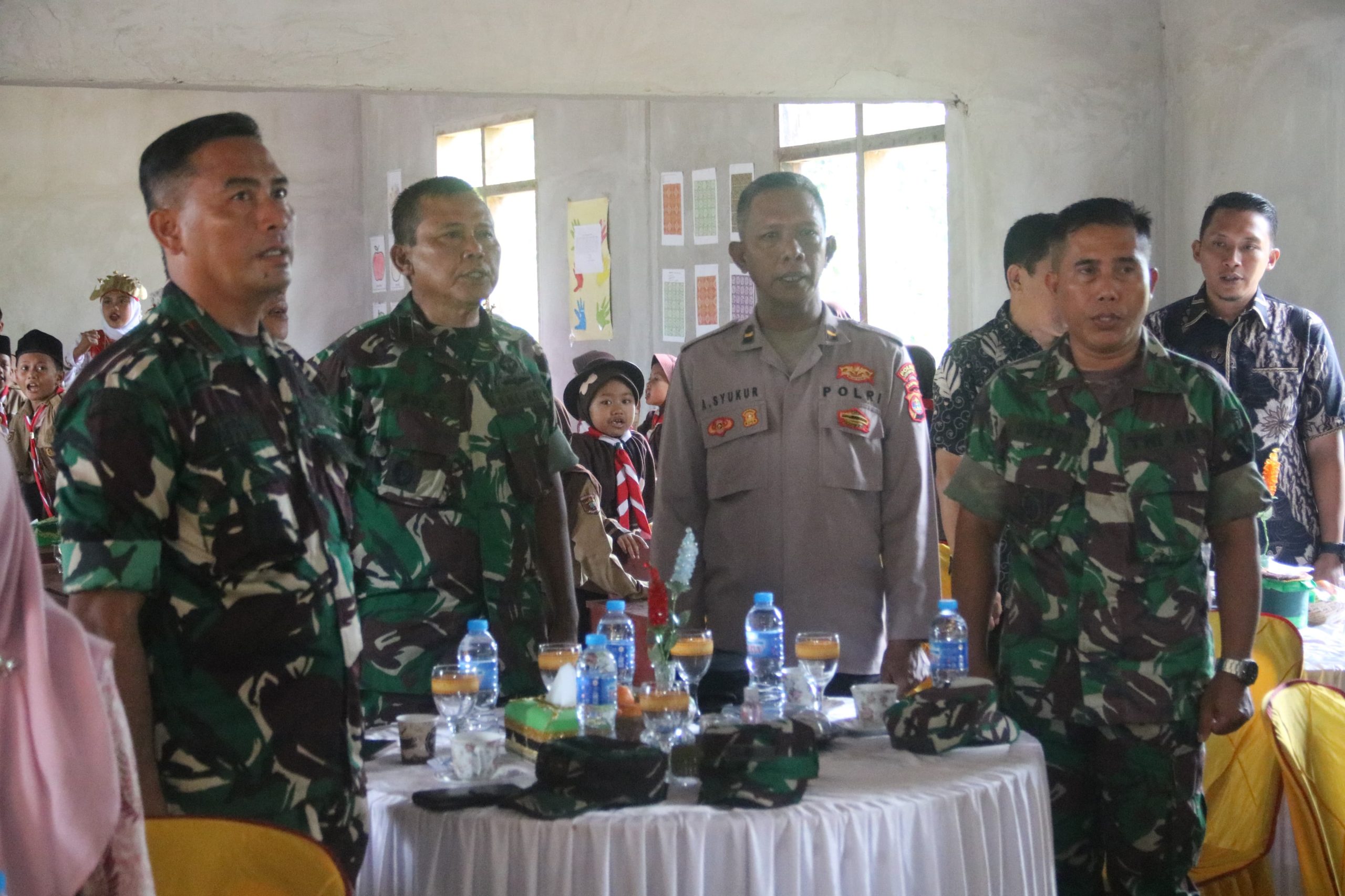Bantu Tingkatkan Gizi dan Kesehatan Anak, Kodim 0429/Lamtim Gelar DMS di MI Raudhatul Jannah – Bandar Agung
