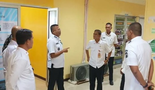 Tingkatkan Kualitas Pelayanan Publik, Wali Kota dan Wakil Wali Kota Prabumulih Sidak Beberapa OPD