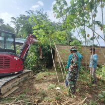 Kodim 1417/Kendari Optimalkan Alat Berat untuk Pembangunan Drainase TMMD ke-127