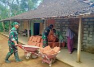 Distribusi Material Dikebut, Pembangunan RTLH TMMD Reguler ke-127 di Desa Kembang Terus Berjalan ‎ ‎