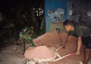 Tak Kenal Lelah, Satgas TMMD 1417/Kendari Lembur Hingga Malam Demi Rampungkan Rumah Layak Huni