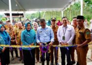 Wali Kota Prabumulih H. Arlan Resmikan Kantor Lurah Gunung Ibul Timur