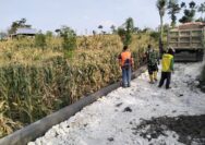 Letkol Inf Galih Sakti Tinjau Langsung Kegiatan Kerja Bakti di Wilayah Binaan