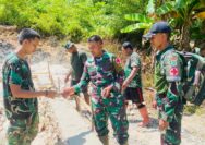 Pastikan Kondisi Tetap Prima, Tim Kesehatan Sediakan Asupan Tambahan untuk Anggota TMMD Ke-128
