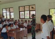 Bangun Karakter Generasi Muda, Satgas TMMD Ke-128 Gelar Penyuluhan Wasbang di SMP 3 Wewewa Selatan