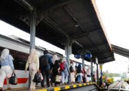 Libur Panjang Hari Buruh Internasional, KAI Divre IV Tanjungkarang Layani 11.967 Penumpang