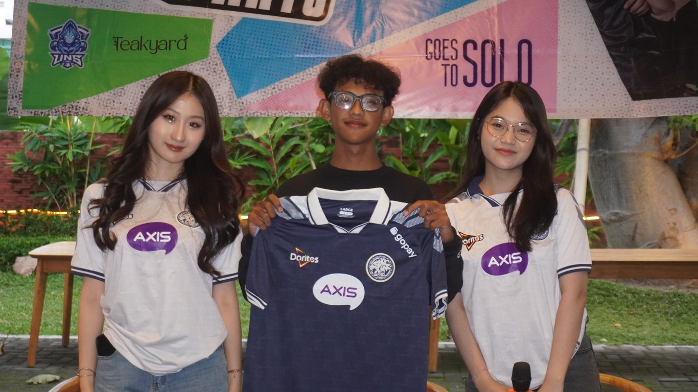 Exclusive EVOS Jersey menjadi merchandise yang paling ditunggu