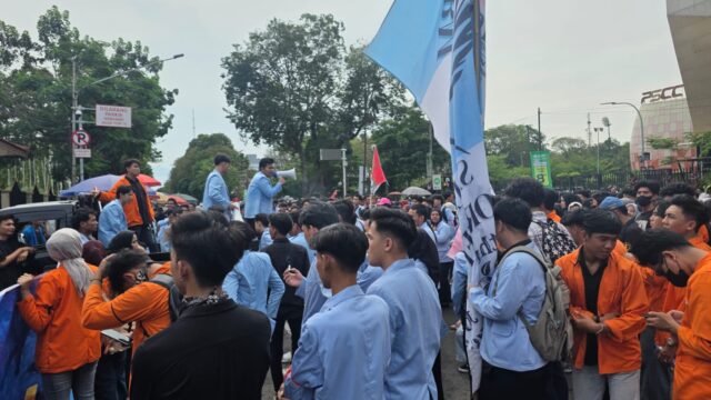 Polda Sumsel Kawal Aksi Damai Mahasiswa, Pastikan Stabilitas Keamanan Kota Palembang