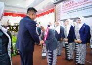 Bupati H M Toha Tohet: Bidan Garda Terdepan Jaga Kesehatan Ibu dan Anak