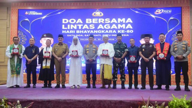 Sekda Edward Candra Hadiri Doa Bersama Lintas Agama Hari Bhayangkara ke-80, Tegaskan Semangat Sumsel Zero Konflik