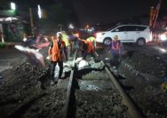 KAI Daop 2 Bandung Jalankan Komitmen Keselamatan Perjalanan KA di Perlintasan Sebidang