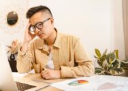 Dolar Menguat, Perlukah Memikirkan Ulang Rencana Traveling ke Luar Negeri?