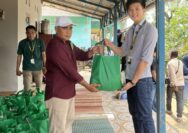 Sajiva Residence Salurkan Bantuan Sembako untuk Warga Terdampak Pergeseran Tanah di Sukamakmur