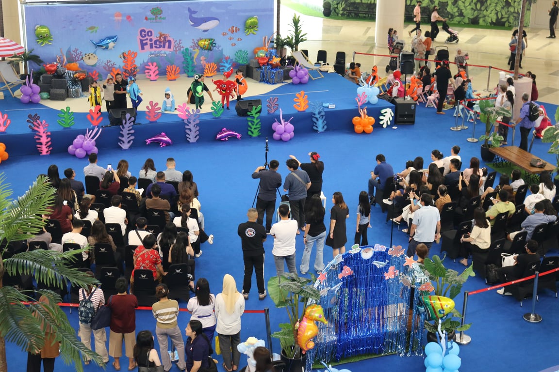 <i> The Little Ocean Parade, Apple Tree Pre School - Main Atrium, Ground Floor </i>
