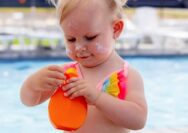 Apakah SPF Tinggi Selalu Lebih Baik untuk Kulit Bayi?