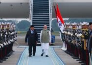PM India Narendra Modi Tiba di Indonesia, Disambut Langsung Presiden Prabowo
